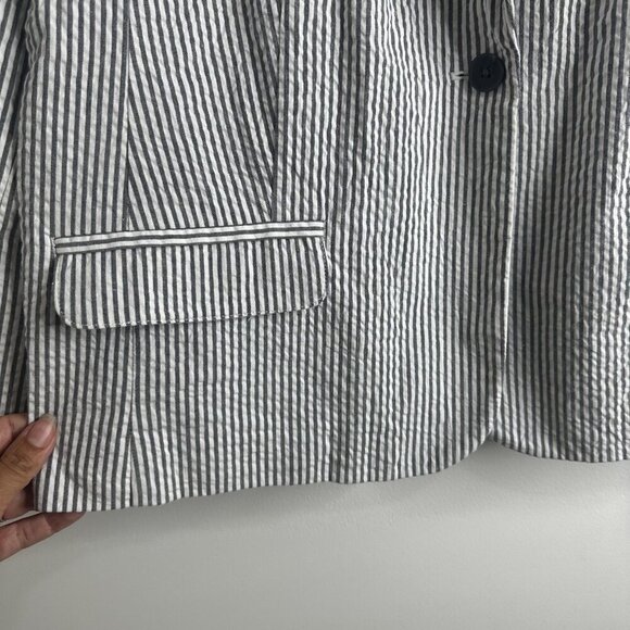 J Jill Blazer Womens Large Petite Gray White Stripe Seersucker Stretch Jacket - Picture 6 of 14